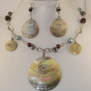 Mother of Pearl set