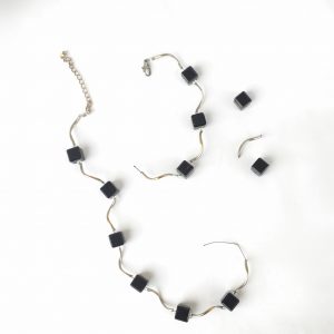 Broken black cube bead and silver wire necklace