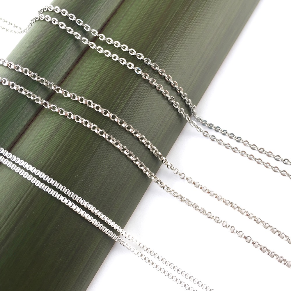 3 different types of silver coloured chain