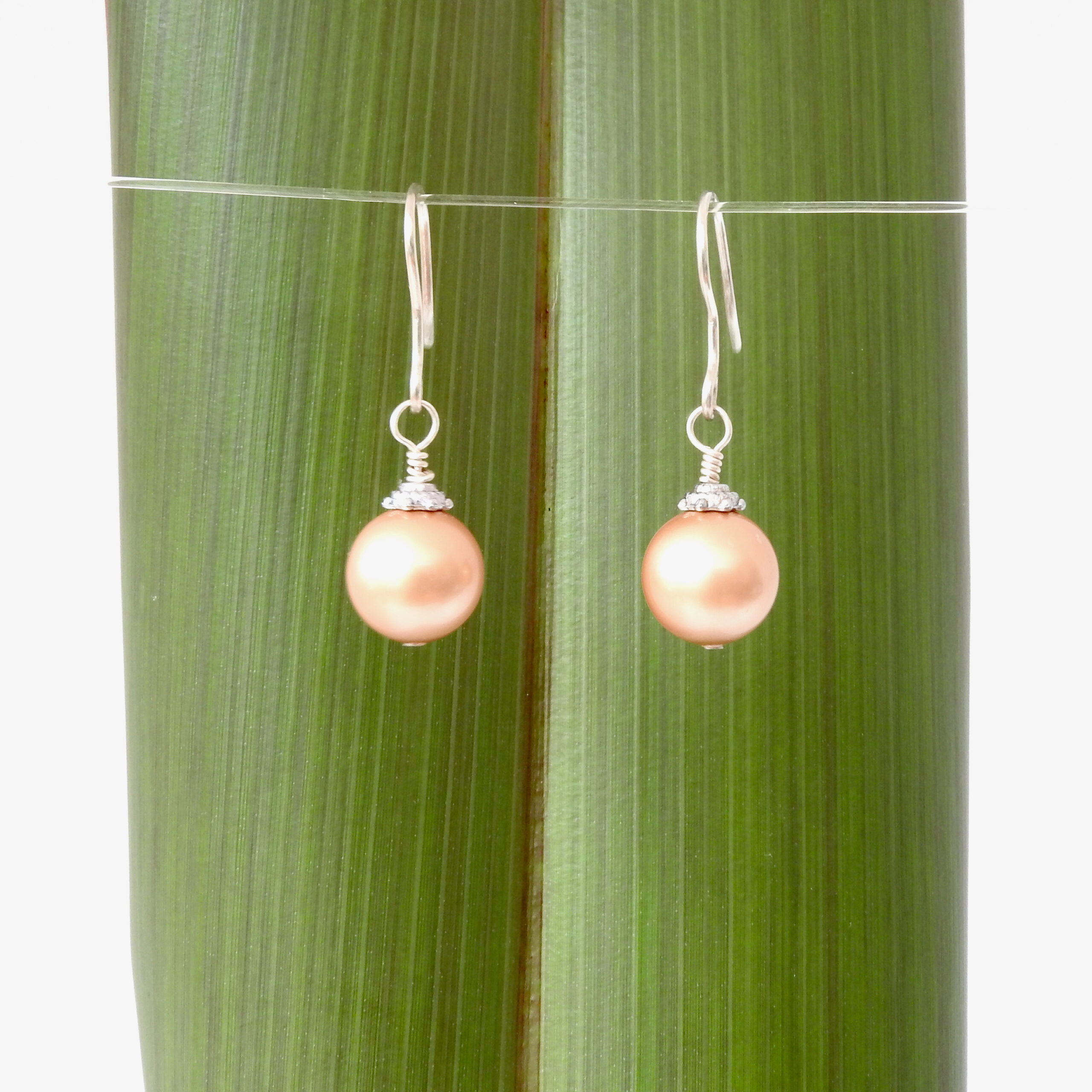 Gold Christmas Bauble Earrings_Flax