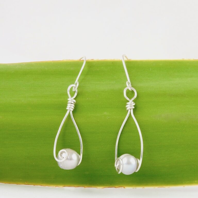 CM_GreyPearlSSSpiralDropEarrings